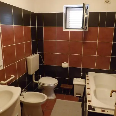 Apartment Ena